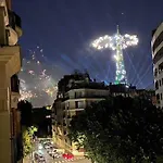 Appartement Avec Magnifique Vue Tour Eiffel