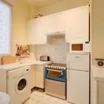 Le Petit Pantheon: Cosy 2-Room Apart Center Paris