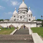 In The Center Of Montmartre