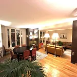 Appartement De Grand Standing En Plein Coeur De Paris A Proximite Du Trocadero