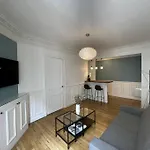 Paris Trocadero: Superbe Appartement Parisien