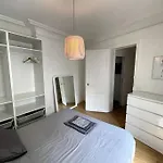 Paris Trocadero: Superbe Appartement Parisien