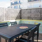 Cosy Apartment With Balcony In The Heart Of Paris