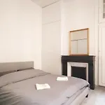 Bel Appartement Au Marais De Paris
