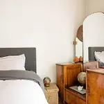 Charmant 3P. Calme, Spacieux Et Lumineux. 90 M2