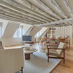 Apartment Place Vendome By Studio Prestige