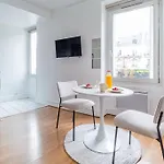 Studio Proche Boulevard Voltaire