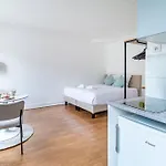 Studio Proche Boulevard Voltaire