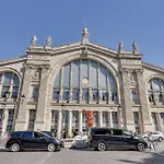 Sejours Parisiens / Suite Le Royal / 4*