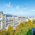 Studio Mac Mahon - Champs Elysees