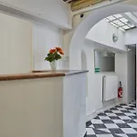 Hotel Petit Vix