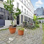 Residence Near Republique