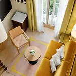 Le Belgrand Hotel Paris Champs Elysees, Tapestry By Hilton