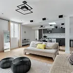 Residence Porte Maillot Arc De Triomphe By Studio Prestige