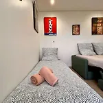 Montparnasse Art Gallery Studio /3P