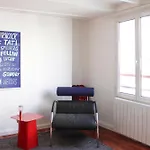 Cosy Studio In Paris