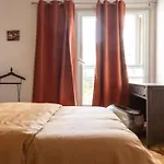 2 Bedrm Flat - Paris Downtown - Near Commodities