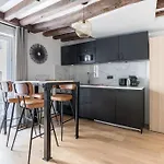 Grands Boulevard 31: Appartement Cosy 1Br-4P 3D