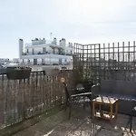 Bright Studio With Terrace