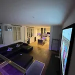 Super Souplex Cinema 4K Paris 15