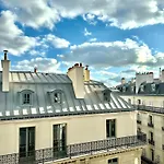 Appartement Moderne A Paris 130 M² Proche Monceau Climatise