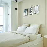 Luxury Apartment 1Min From Eiffel Tower
