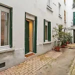 Cozy Nest 2 Steps From The Marais - 4 Pers