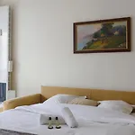 Guestready - Studio Au Parc Des Buttes-Chaumont
