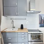 Stylish & Chic Duplex Near Eiffel Tower