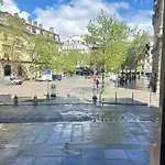 Saint- Paul - Luxury Apartment In Hotel De Ville