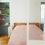 Appartement Charmant, Quartier Dynamique