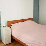 Appartement Charmant, Quartier Dynamique