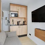 Villiers - Parc Monceau Charming Apartment For 2 People