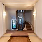Appartement Lumineux Dans Le 16Eme