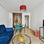 Montmartre & Abbesses - 2Br - Cityapartmentstay
