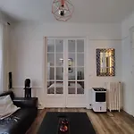 Nice And Cozy 1B Apartment In The Heart Of Paris