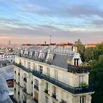Amazing Sacre-Coeur Views In Montmartre