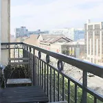 Cozy 56 M Near Batignolles