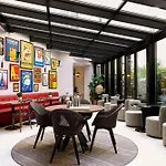 Hotel Moderniste