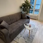 Charme Et Confort Au Coeur De Paris