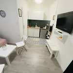 Studio Confortable - Montmartre - Republique - Anvers - 2 Pers