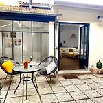 Artist\'S Home - Villa & Private Courtyard - 200M2