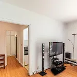 Guestready - Airy Studio With Courtyard View