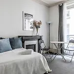 Montmartre Apartments - Degas
