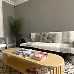 L\'Appartement Des Champs Elysees