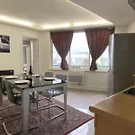 L\'appartement des Champs Elysées