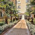 Super Logement Cosy Avec Vue Sur Tour Eiffel