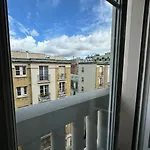 Charmant Appartement Parisien Vue Sur Tour Eiffel