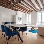 Stylish Flat Marais