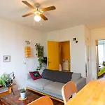 Appartement Cosy Paris Metro Orly 4Pers